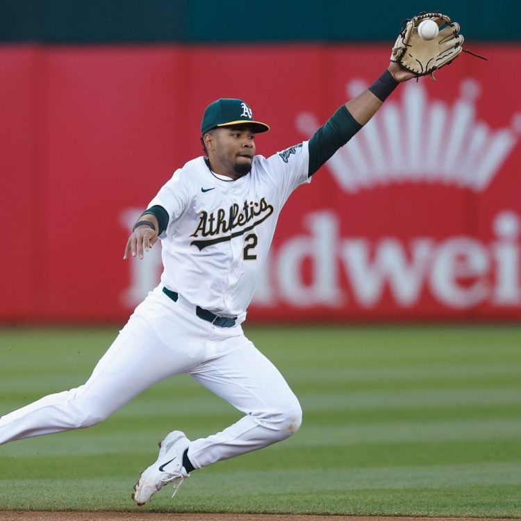 Oakland's Darell Hernaiz attempts to field the ball.