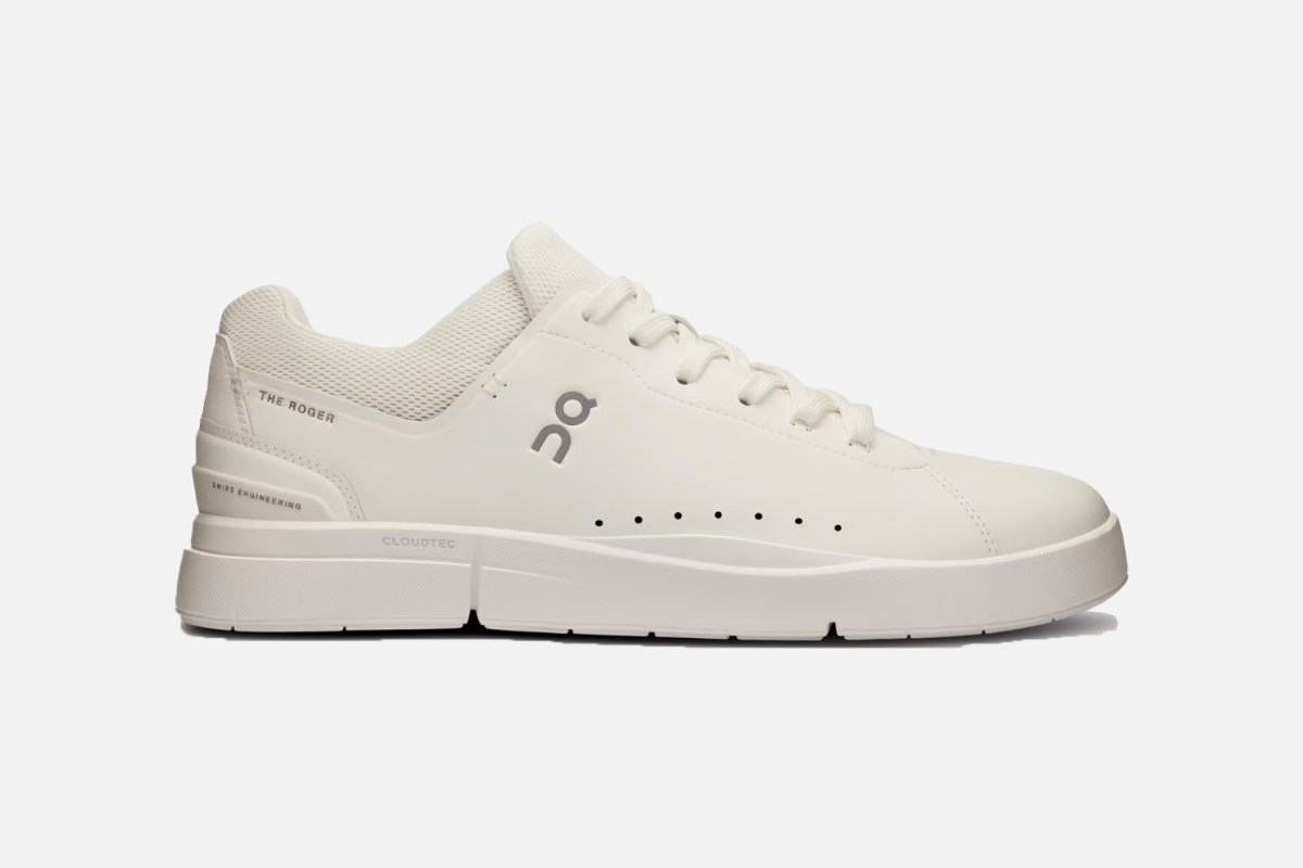 For the Quality Obsessed: On The Roger Advantage Tennis Sneaker