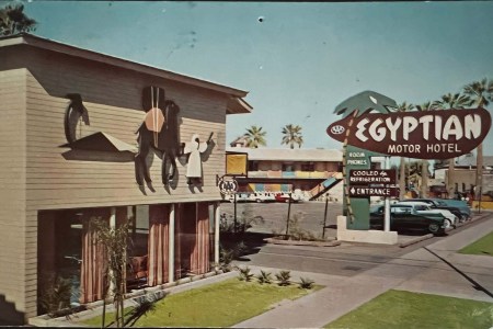 An Ode to the Motor Lodge: 10 Retro Roadside Stays